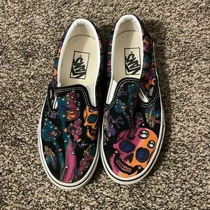 Multicolor Skull and Mushroom Print Slip-On Vans Shoes